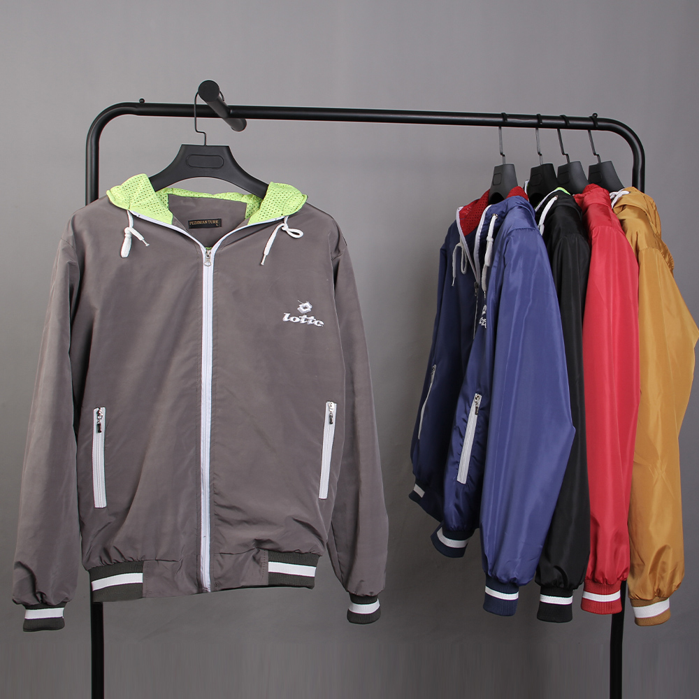 سوئی شرت مدل Looto سبز